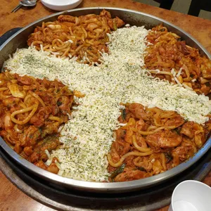 춘천메밀촌닭갈비 사진