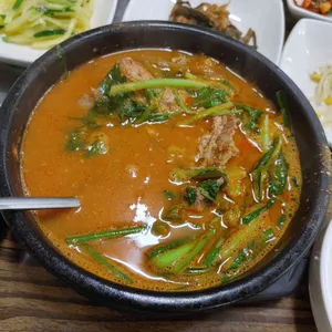 초록에 녹차유황오리 사진