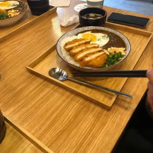 유라유라 대표 사진