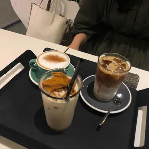 102커피 사진
