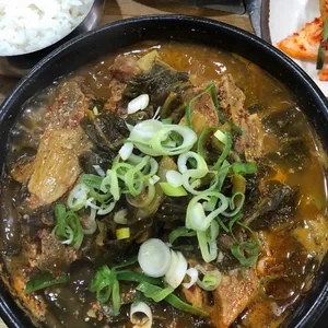 뚱딴지감자탕해장국 사진