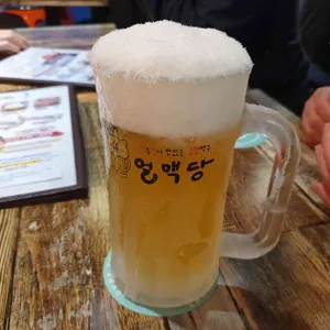 얼맥당 사진