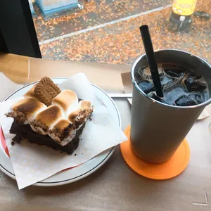 ER COFFEE & ROASTED 사진