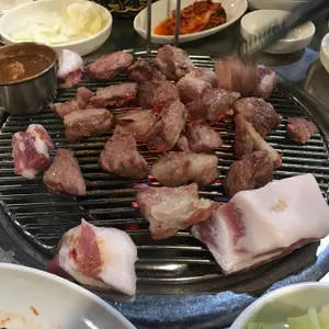 돈사돈 리뷰 사진
