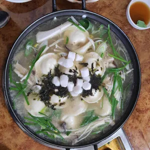 천진동만두전골 리뷰 사진