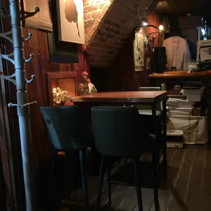 브릭 리뷰 사진