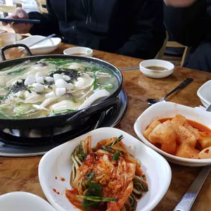 천진동만두전골 리뷰 사진