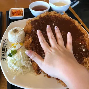 홍익돈까스 사진