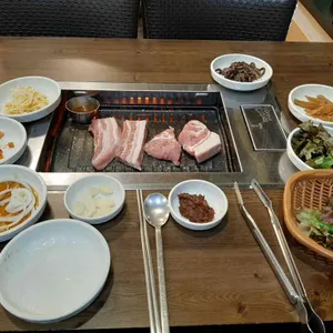 흑돼지삼형제 사진