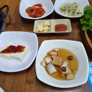 하도댁 흑돼지두루치기 사진