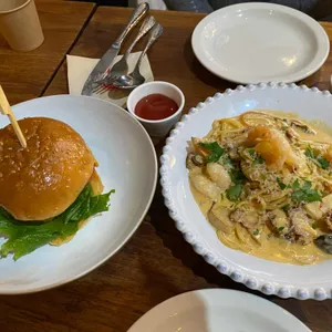 멜팅룸 리뷰 사진