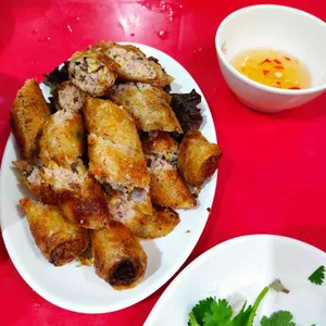 괴흐엉관 사진