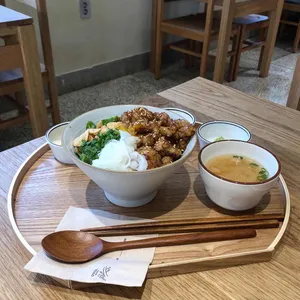 오월학교 리뷰 사진