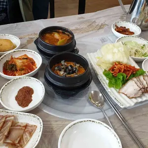 팔봉산 창포가든 사진