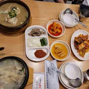 소문난삼계탕 사진