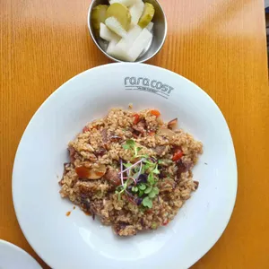 라라코스트 사진