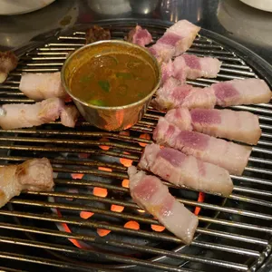 돈사돈 사진