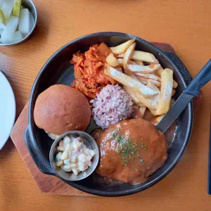 라라코스트 사진