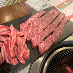 흑우정 사진