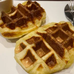 컴포즈커피 사진
