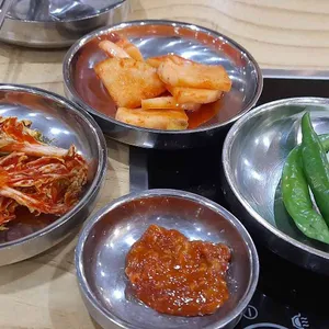24시 구구단 감자탕 사진
