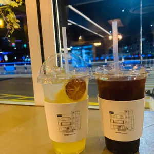 슈메르 카페 사진