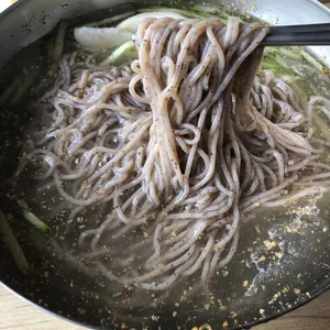 관인약수터막국수 사진