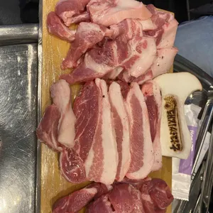돼지싸다구 사진