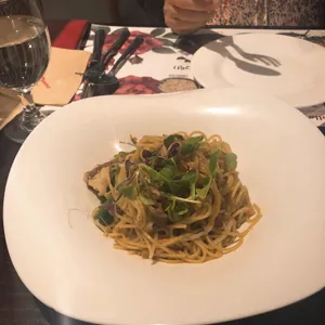 치폴라 로쏘 사진