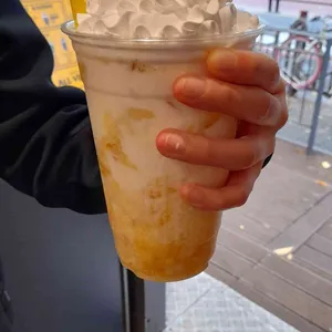 컴포즈커피 사진