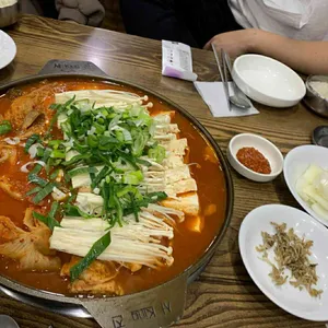 행복추풍령감자탕묵은지 사진