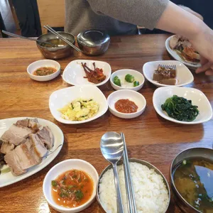 가야로스트보쌈 사진