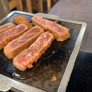카츠미 사진