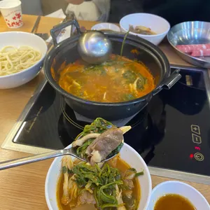 등촌샤브칼국수 사진