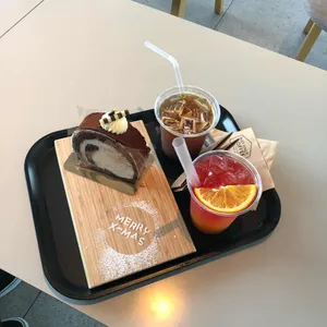 낫 온리 커피 어반 델리 사진