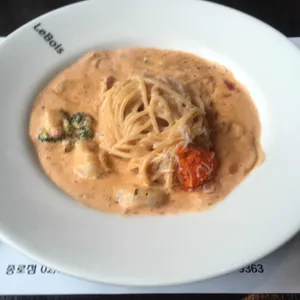 르브와 사진