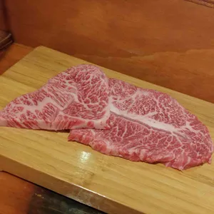 우시야 사진