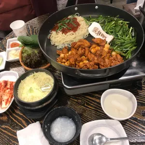 고향산천 원조 숯불닭갈비 사진