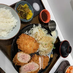크레이지카츠 사진