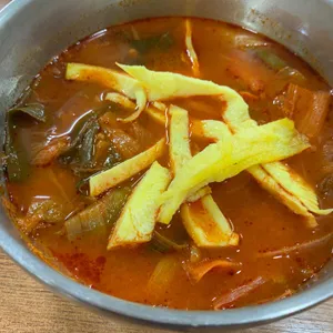 동경전통육개장 설곰탕 사진