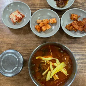 동경전통육개장 설곰탕 사진