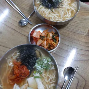 홍두깨칼국수 사진