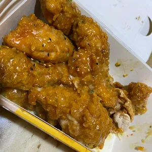 자담치킨 사진