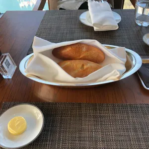 리빙룸 리뷰 사진