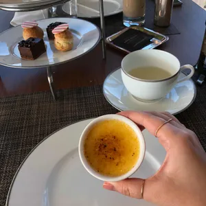 리빙룸 리뷰 사진