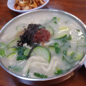 은고개손칼국수 사진