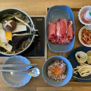 명샤브 사진