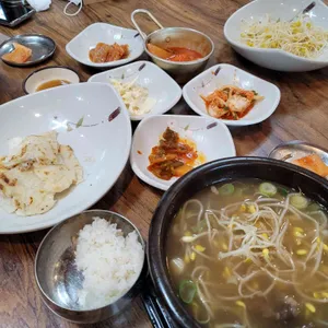 김영이국밥 사진