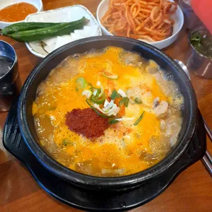 마포소문난족발 사진