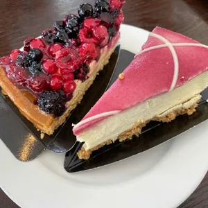 아델라베일리 리뷰 사진